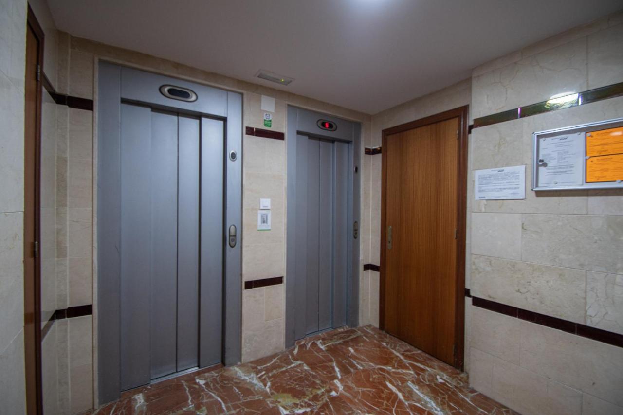 Apartamento El Pentagrama De Cadiz Exterior photo